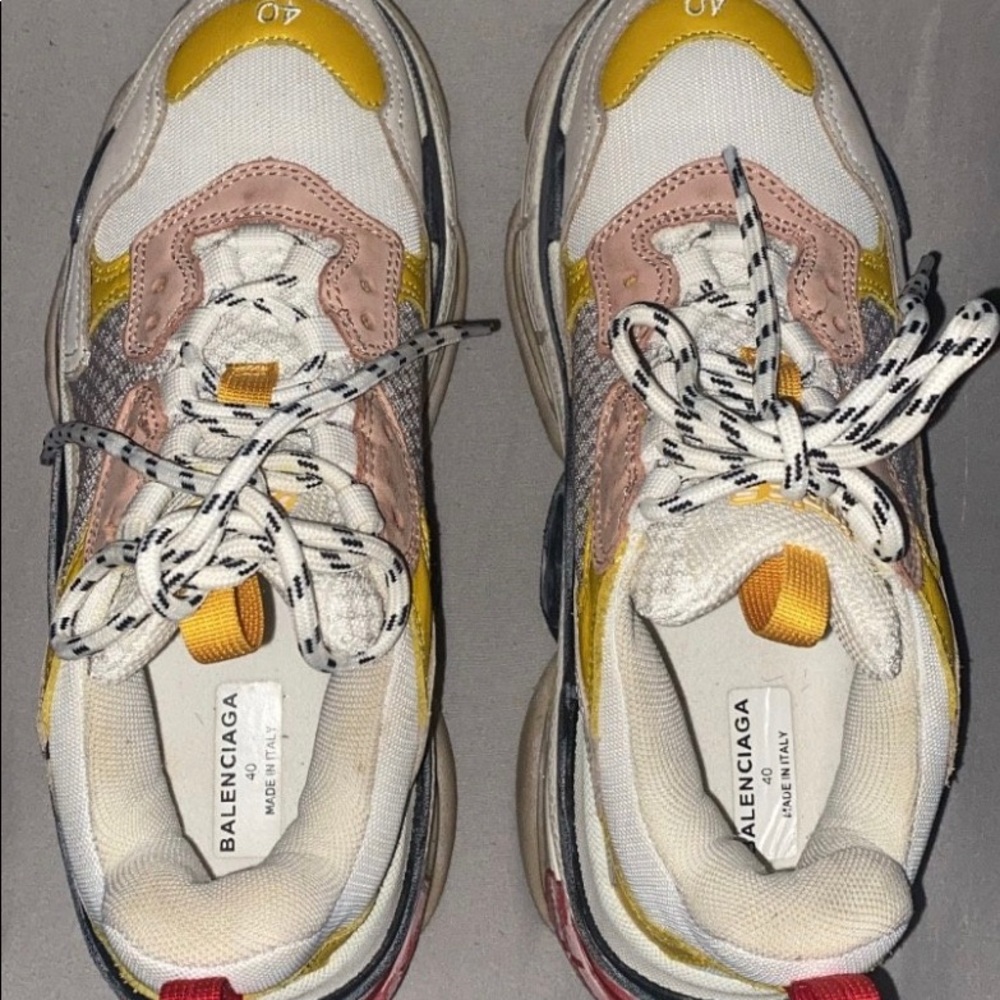Balenciaga Woman’s Sneakers Triple S